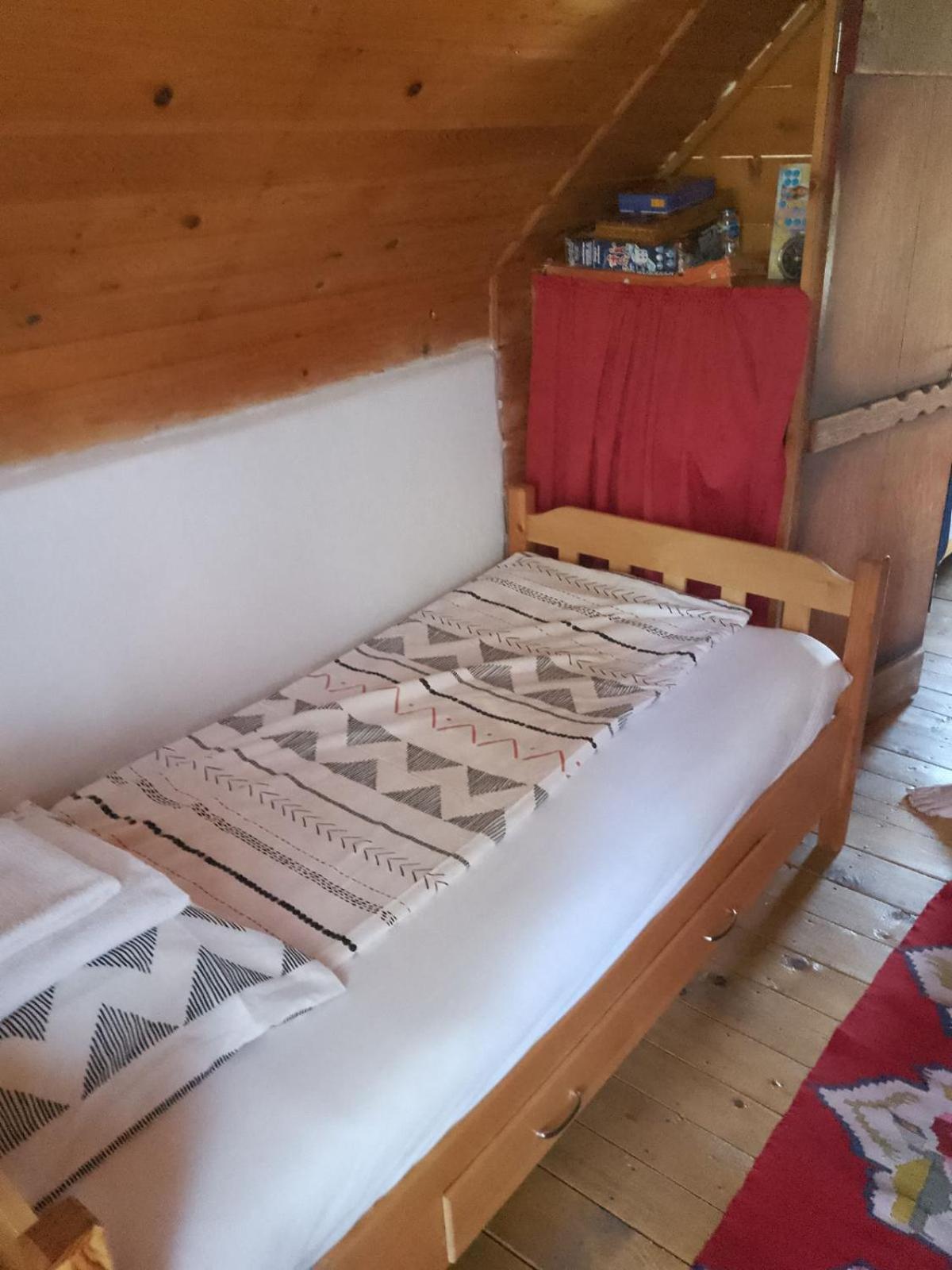 Apartmani Planinska Kuca, Jagodnja Krupanj Εξωτερικό φωτογραφία
